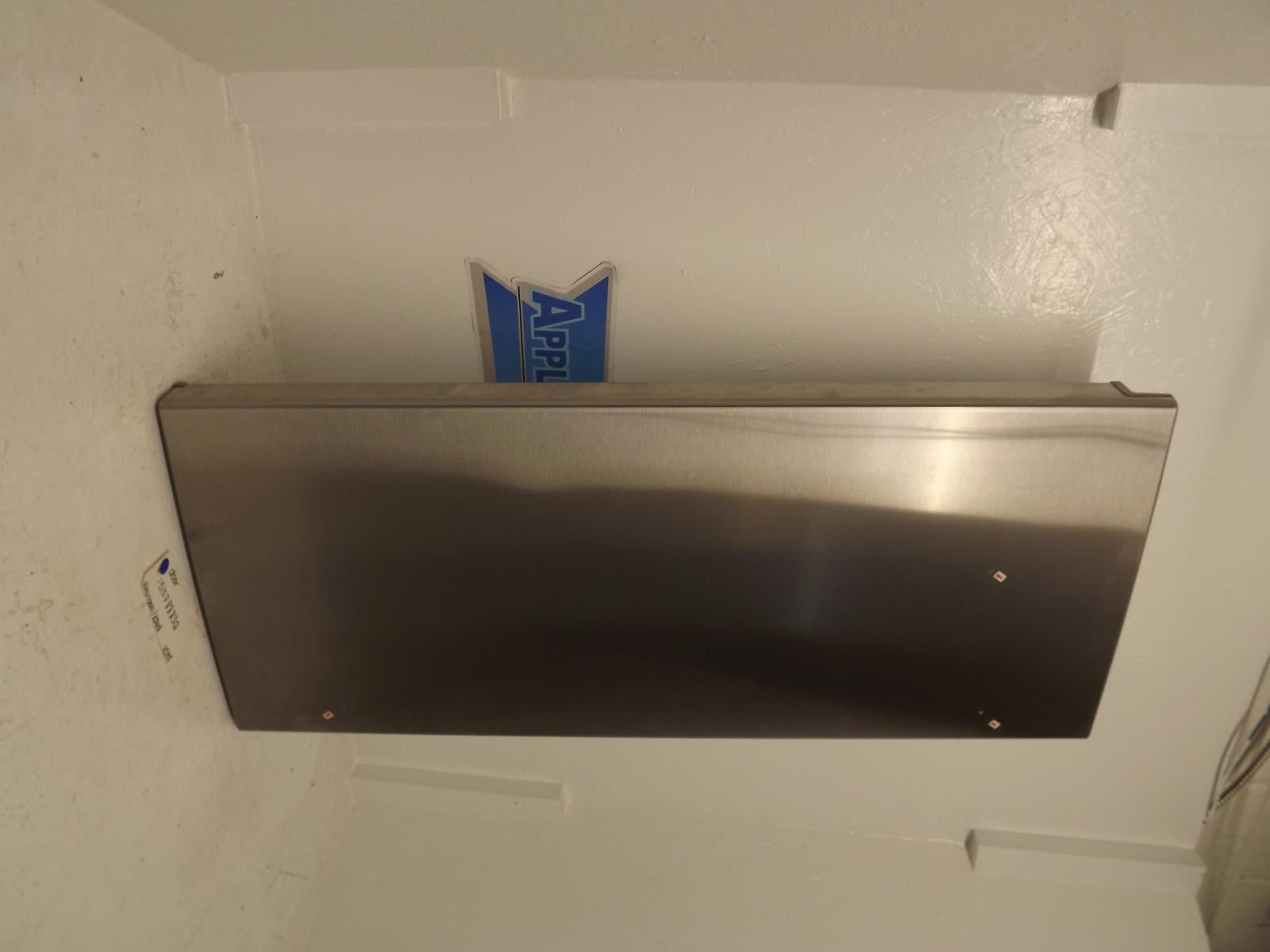 Whirlpool/KitchenAid Refrigerator 13107888SQ Door Used Whirlpool/KitchenAid Refrigerator 13107888SQ Door Used